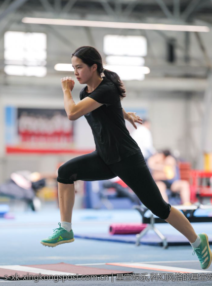 星空娱乐,科幻风格的星空娱乐房屋设计创意空间体验